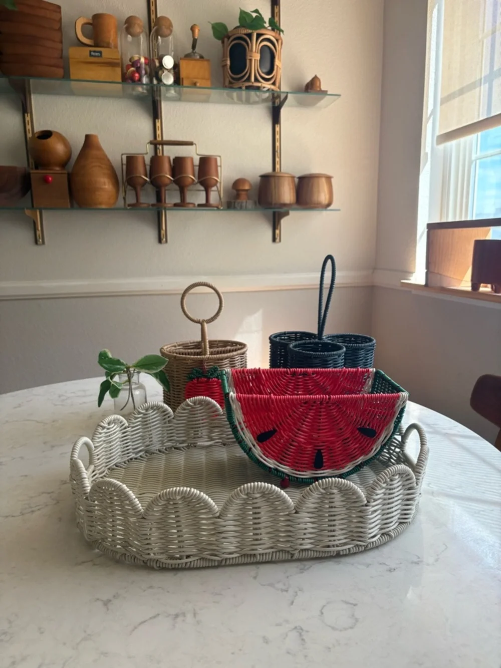 Set of 4 White Wicker Serving Tray, caddy bowl etc